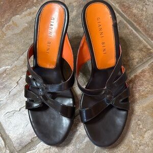 DRESSY WEDGES!!